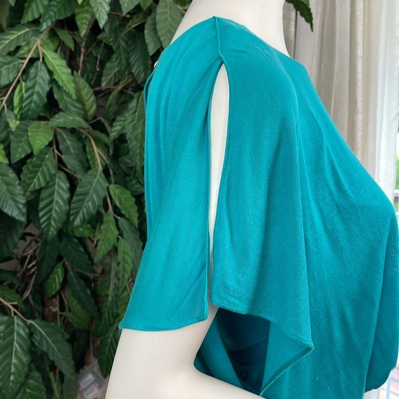 WHBM LAGOON SPLIT SLEEVE BANDED WAIST TOO - Picture 5 of 10